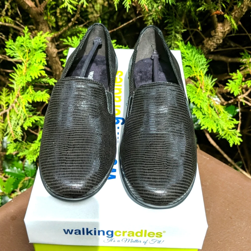 Walking Cradles Florence in Black